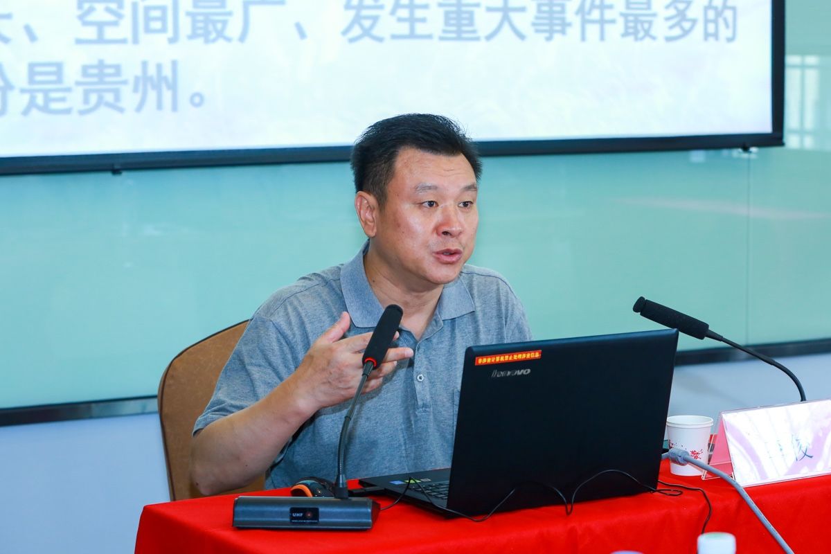 BL1A9553.jpg