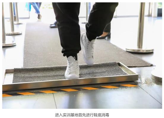 æé¢é¡ºå©å®æé¦æ¹å­¦çè¿æ&nbsp;¡å¤è¯¾å·¥ä½