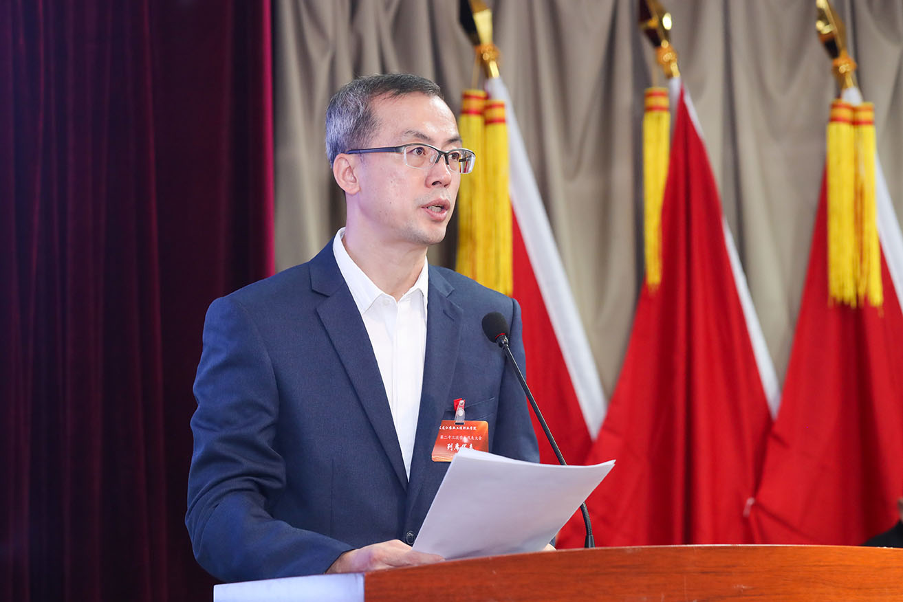 8学院副院长于万辉致开幕词.jpg 8学院副院长于万辉致开幕词.jpg