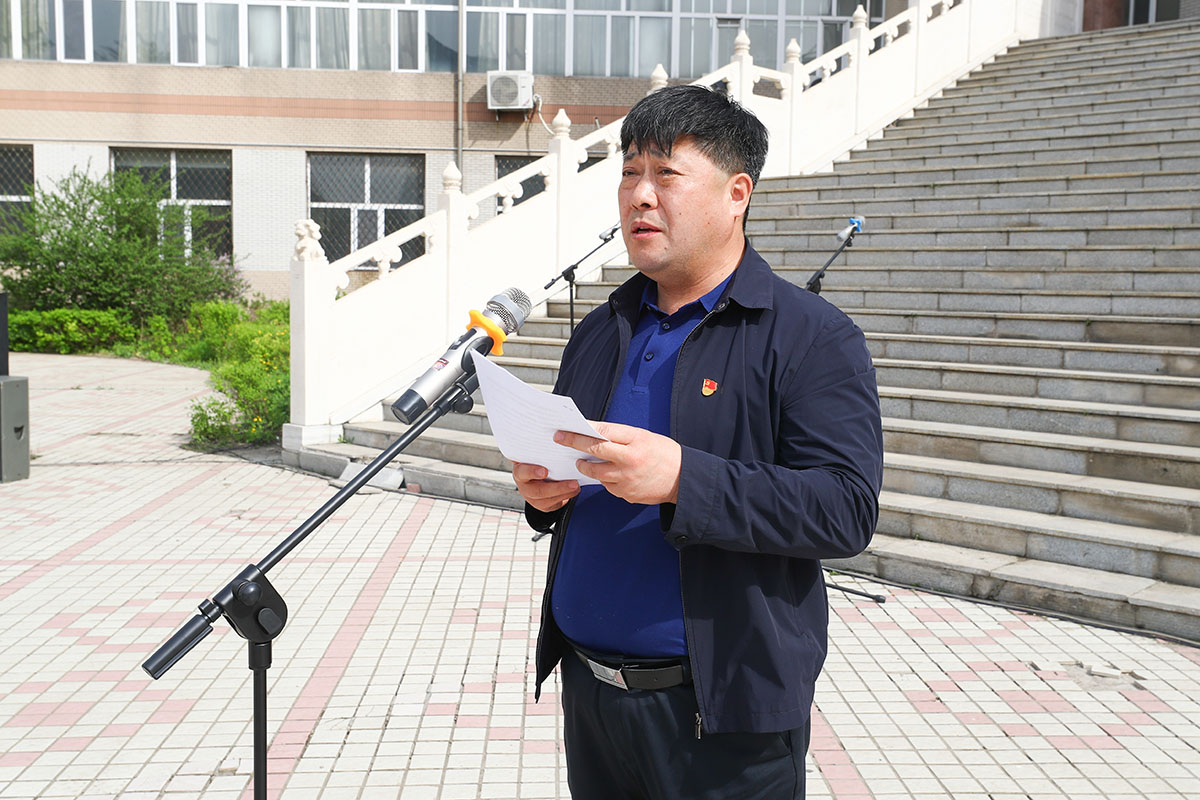 赵云鹏副书记讲话.jpg 赵云鹏副书记讲话.jpg