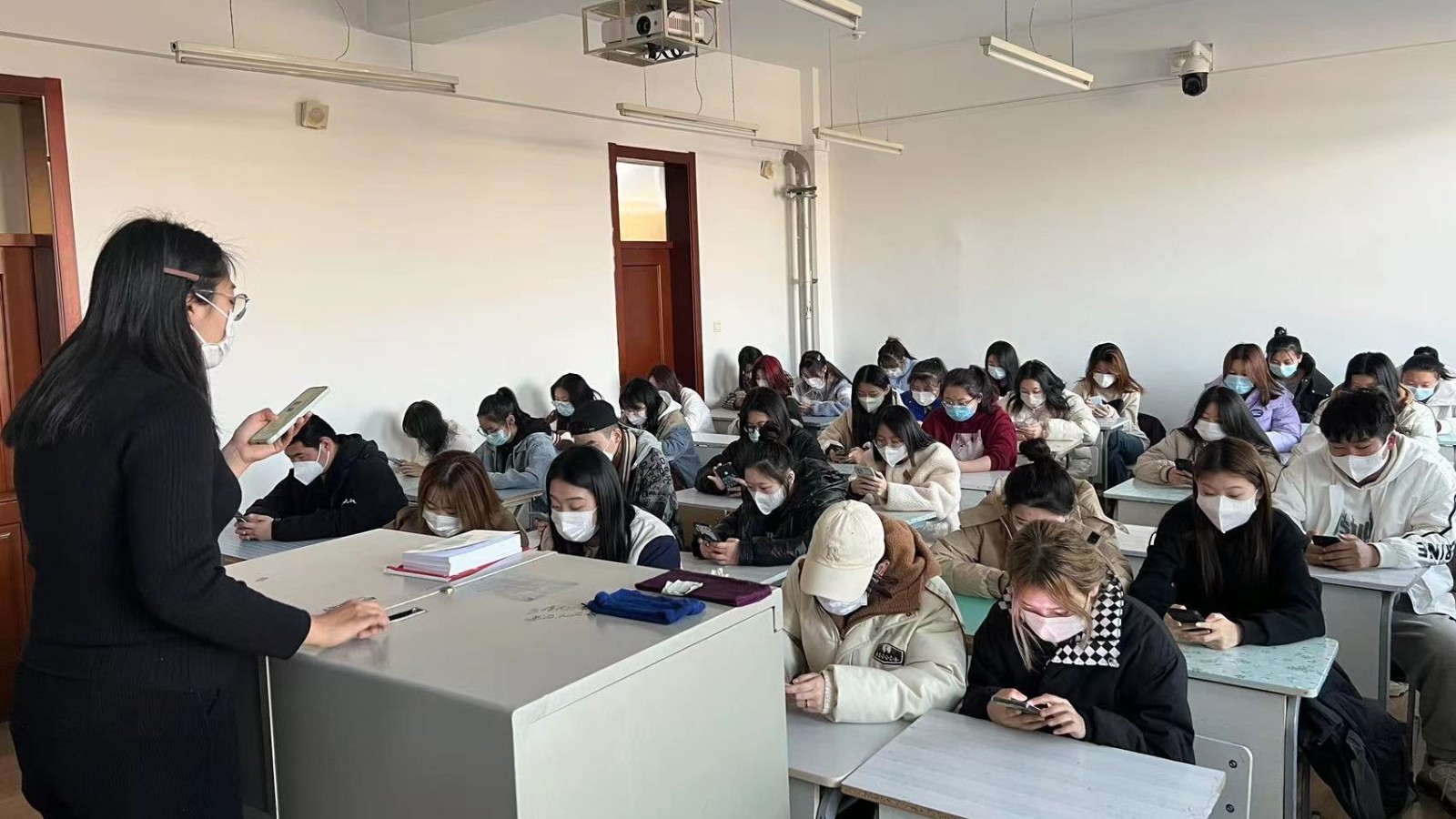 心理普查新闻照片 (1).jpg