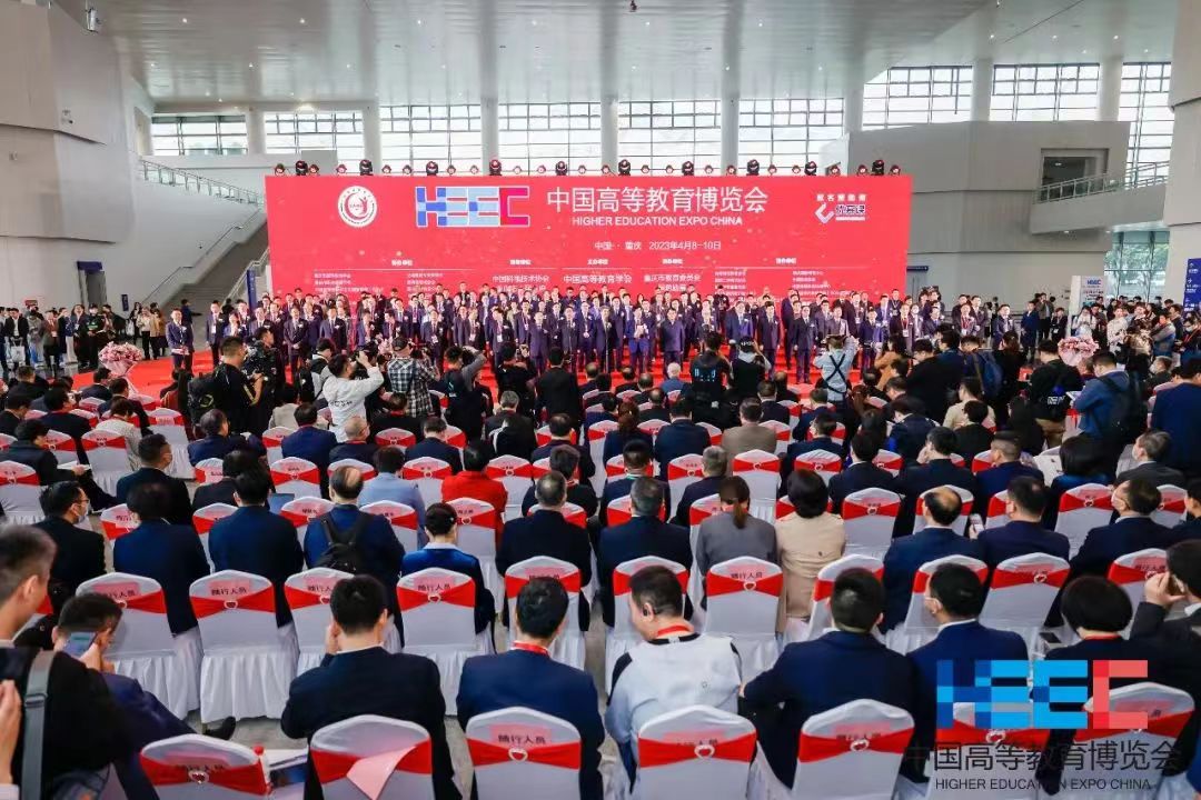 博览会现场.jpg 博览会现场.jpg