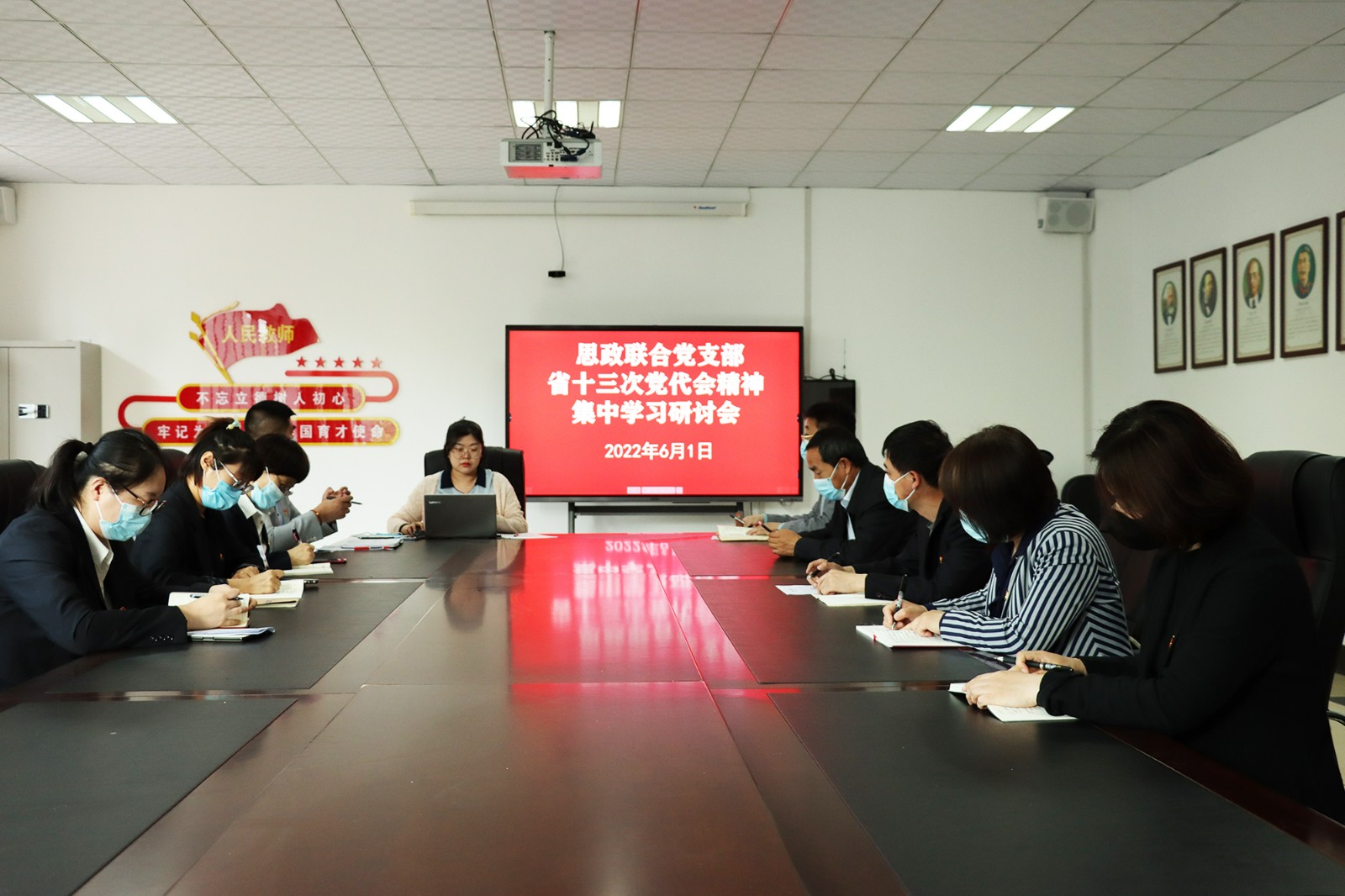 1线下活动现场.jpg