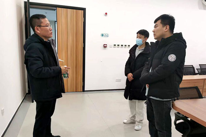 图片3.jpg 图片3.jpg
