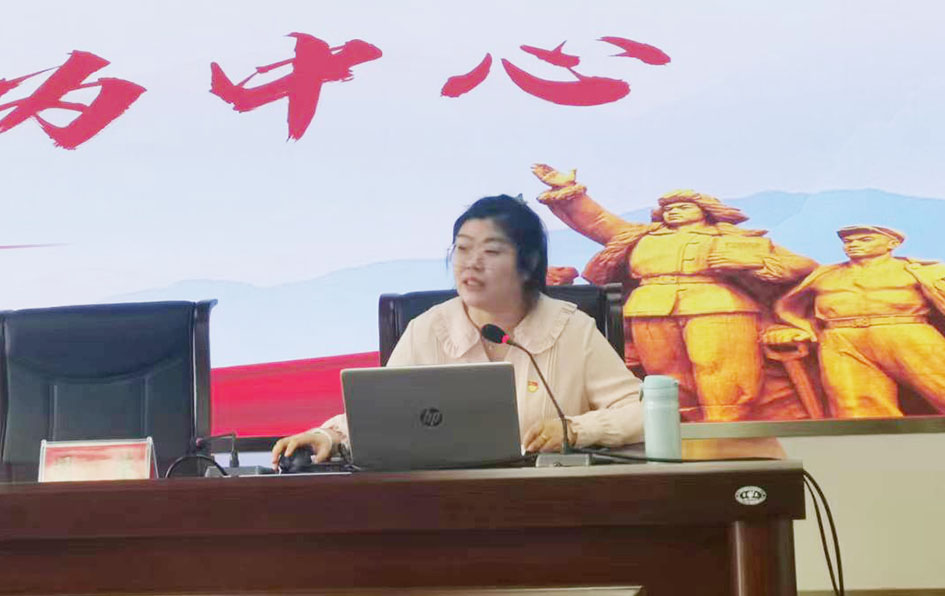 主讲人.jpg 主讲人.jpg
