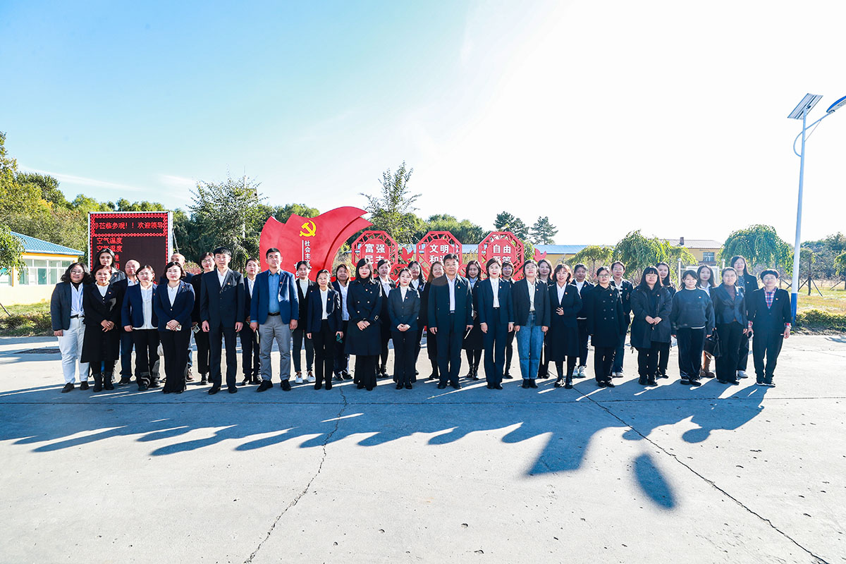 5马克思主义学院分工会.jpg 5马克思主义学院分工会.jpg