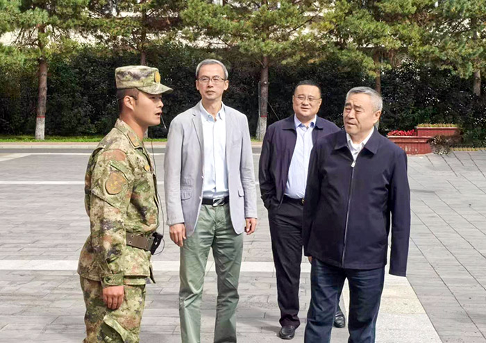 未标题-1.jpg 未标题-1.jpg